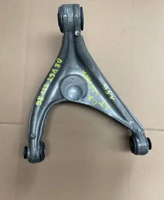 Citroen DS7 Crossback Rear control arm 9816229180