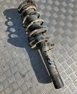 Volkswagen Touran I Front shock absorber with coil spring SSA10269 C3270061
