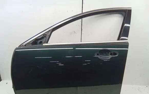 Jaguar XF X250 Front door