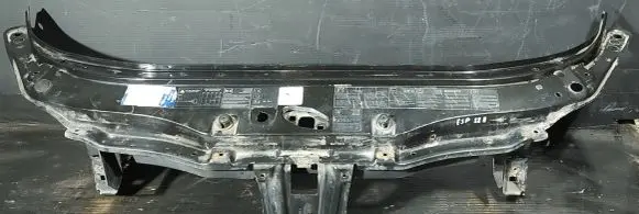 Renault Espace IV Radiator support slam panel