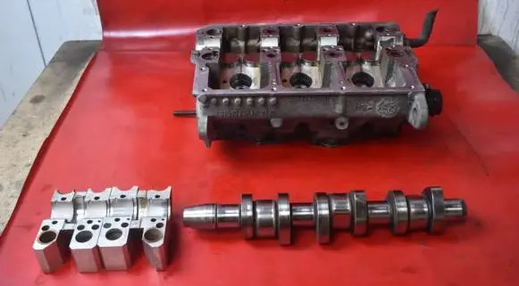 Skoda Fabia Mk2 (5J) Engine head 045103373H