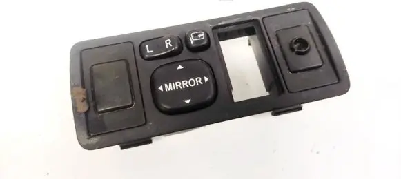 Toyota Avensis T250 Wing mirror switch 183575