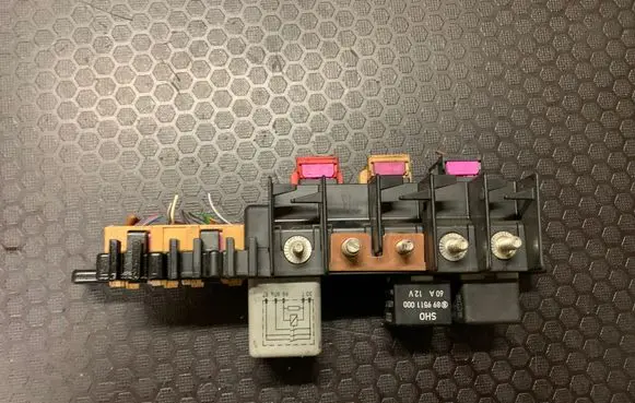 Audi A6 S6 C5 4B Fuse box set 896083000 8L0941822A