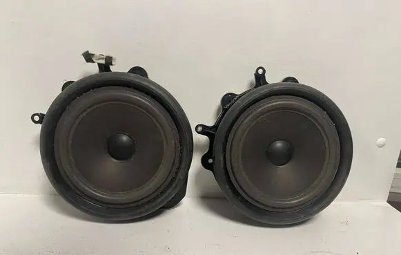 Audi A4 S4 B6 8E 8H Front door speaker 8E0035411 3064125