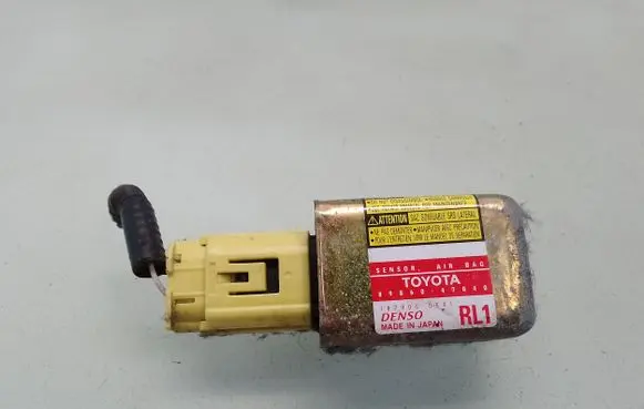 Toyota Prius (NHW20) Airbag deployment crash/impact sensor 8986047040 1879000891