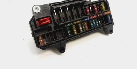 BMW 7 E65 E66 Fuse module 6900583