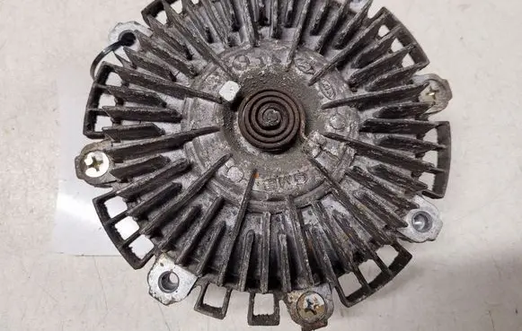 KIA Sorento Viscous fan clutch