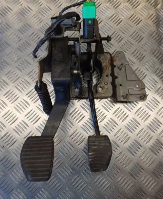 Peugeot 308 Pedal assembly 50262212D 50262225D 9681151380
