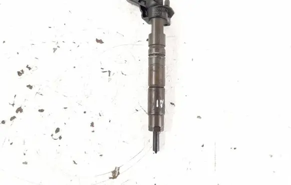 Mercedes-Benz E W212 Fuel injector 6420701187 A6420701187