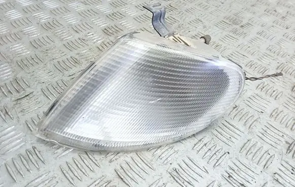 Ford Galaxy Front indicator light 