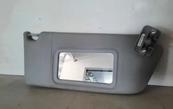Opel Astra H Sun visor 13113042