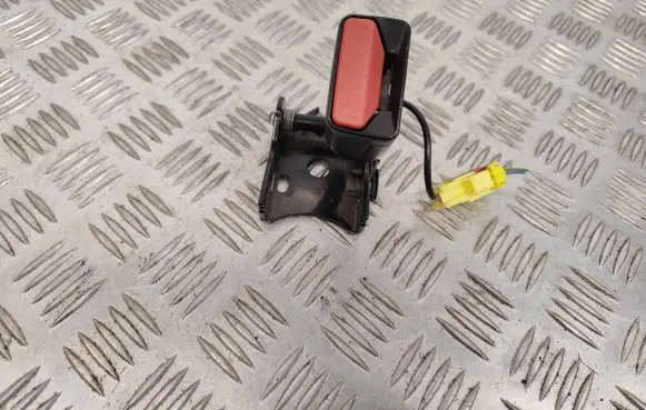 Volvo V60 Rear seatbelt buckle 31250659