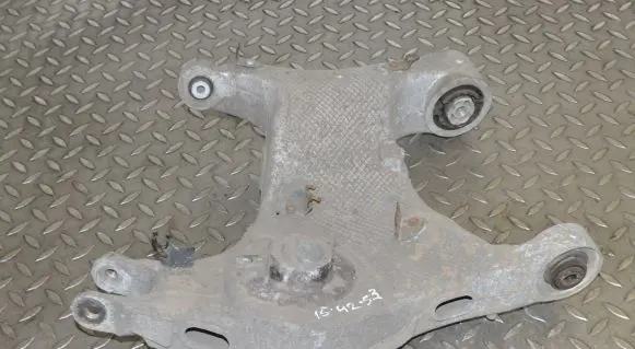 Land Rover Discovery Sport Rear upper control arm/wishbone