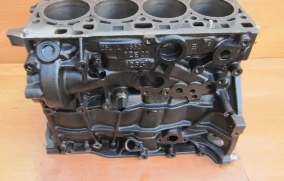 Volkswagen Golf VII Engine 05L103603P