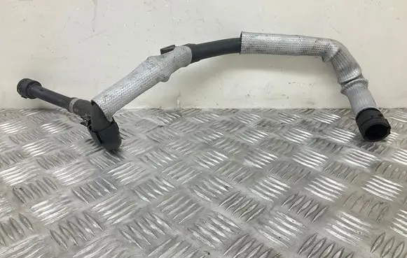 Engine coolant pipe/hose