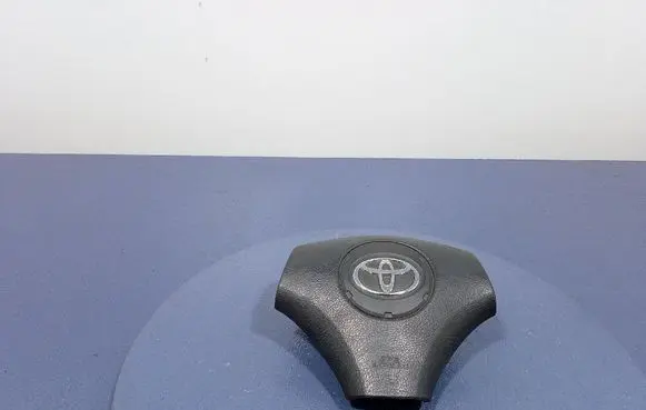 Steering wheel airbag