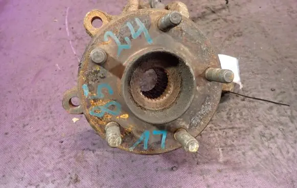 Ford Mondeo Mk III Front wheel hub spindle knuckle