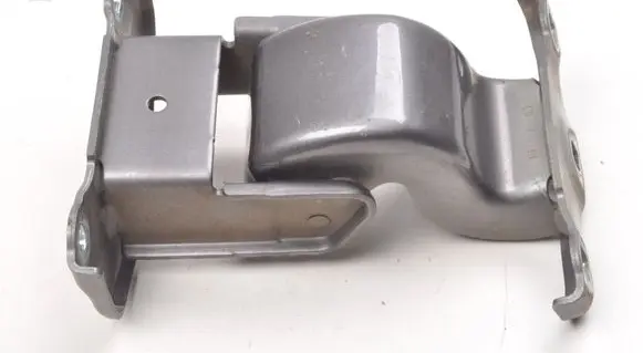 Renault Trafic III (X82) Tailgate hinge 