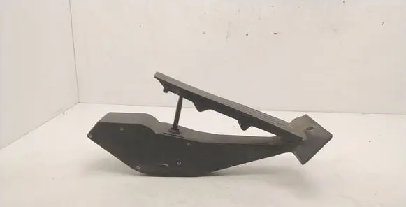 BMW 5 E60 E61 Accelerator throttle pedal 6766931 25916010 2409031