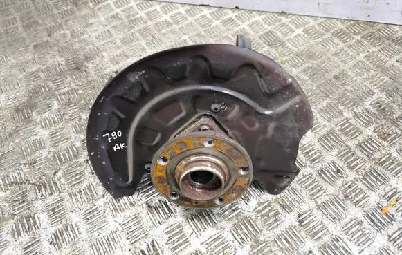 Audi A3 8Y Front wheel hub 