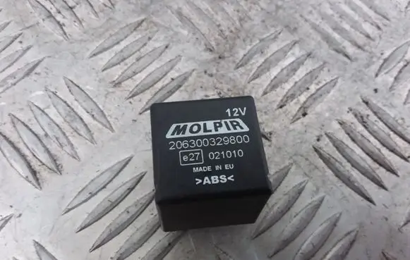 Volkswagen Touareg I Other relay 206300329800 021010