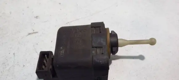 Audi A4 S4 B5 8D Headlight level adjustment motor 6K5941295