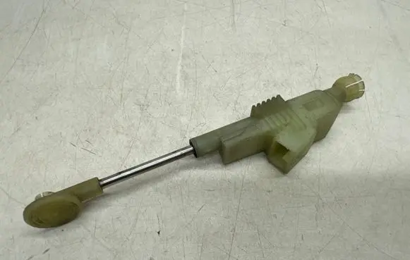 Volvo V70 Clutch pedal sensor 9472979