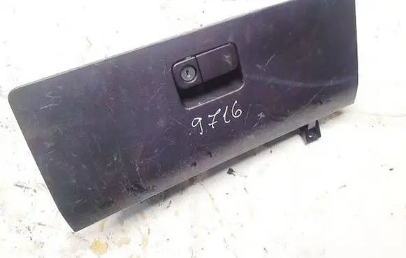 Honda CR-V Glove box 775500swag010m1 775500-swa-g010-m1