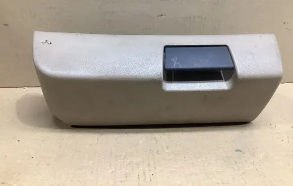 Mercedes-Benz CLS C218 X218 Front trunk storage compartment A2128100404