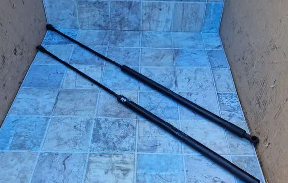 Peugeot 406 Front bonnet/hood damper/strut 9628157780