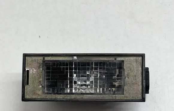 Opel Vivaro Number plate light 8200480127
