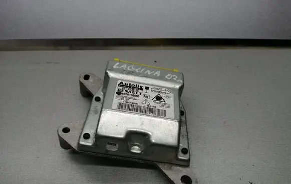 Renault Laguna II Airbag control unit/module 8200138953
