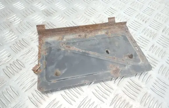 BMW 5 E34 Battery tray heat shield 