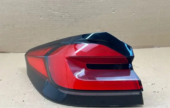 Rear/tail lights