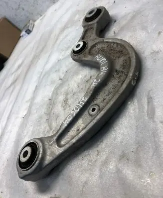 Audi A4 S4 B9 8W Rear upper control arm/wishbone 8w0505361e