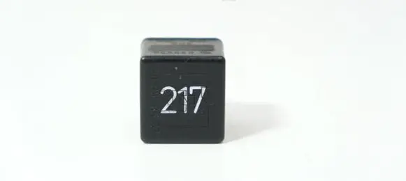 Audi A6 S6 C4 4A Other relay 443951253S