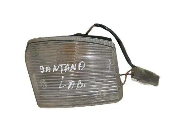 Volkswagen Santana Front indicator light 325953042
