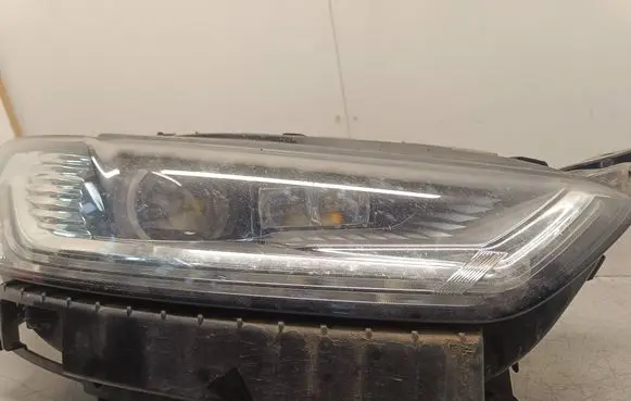 Ford Mondeo MK V Headlight/headlamp ES7313D154BD L90002950 89909361