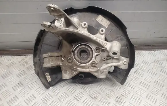Porsche Cayenne (92A) Rear wheel hub