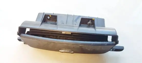 KIA Carnival Glove box 4d84625100 4d846-25100