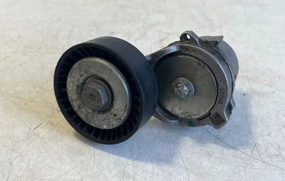 Mercedes-Benz GLB X247 Generator/alternator belt tensioner A6542002600