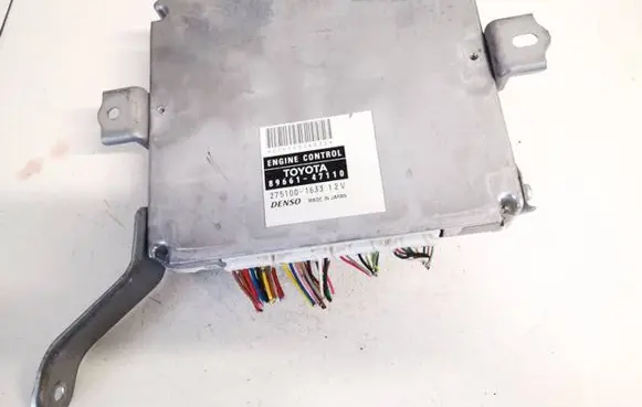 Toyota Prius (XW20) Engine control unit/module 8966147110 89661-47110