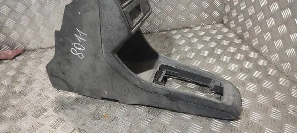 Volkswagen Jetta II Center console 191863241