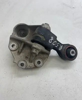 Peugeot 508 Engine mounting bracket 9647646380