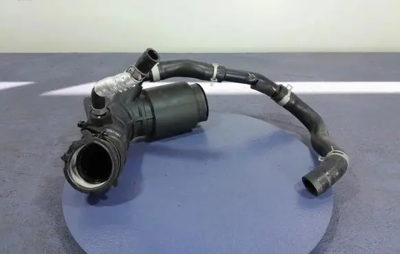 Hyundai i30 Intake resonator 28138-G4550