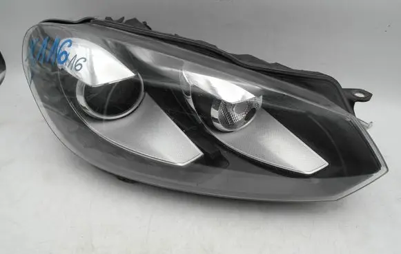 Volkswagen Golf VI Headlight/headlamp 5K1941752D