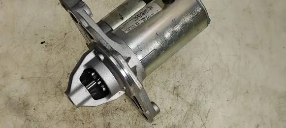 Toyota Yaris Starter motor
