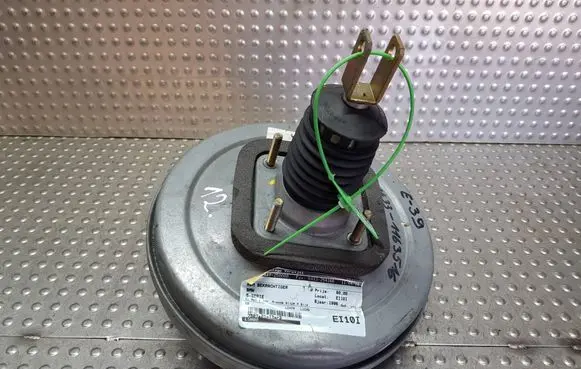BMW 5 E39 Brake booster S26370964 1163516