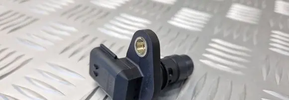 Volvo XC90 Camshaft position sensor 30713370