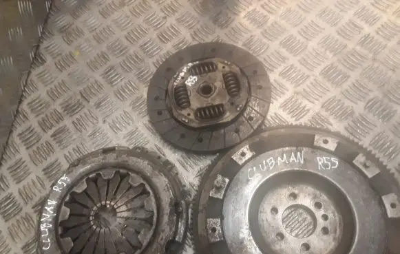 Mini One - Cooper Coupe R56 Clutch set kit 7568714 7561765